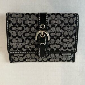 Coach‎ signature C card holder